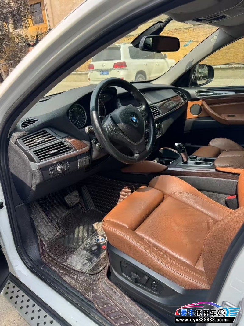 13年宝马X6轿车抵押车出售