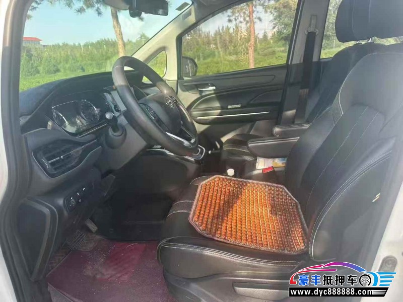 21年传祺m6轿车抵押车出售