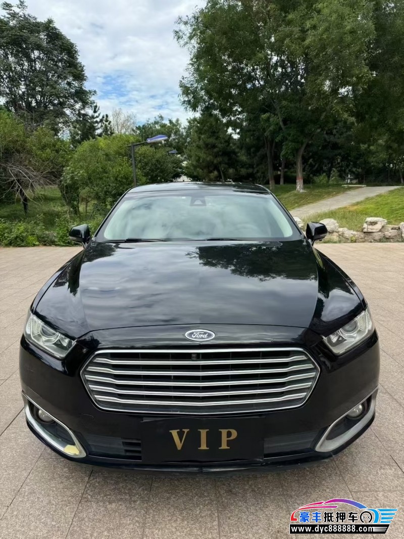 17年福特金牛座轿车抵押车出售