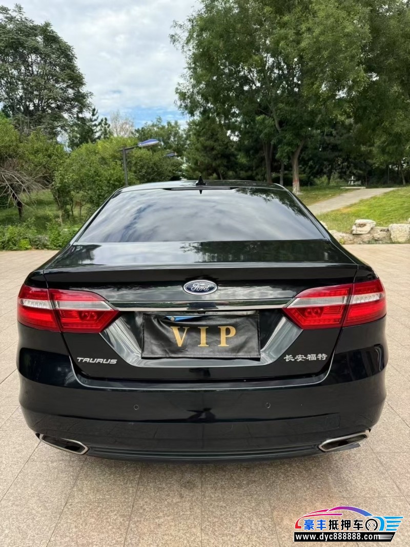 17年福特金牛座轿车抵押车出售