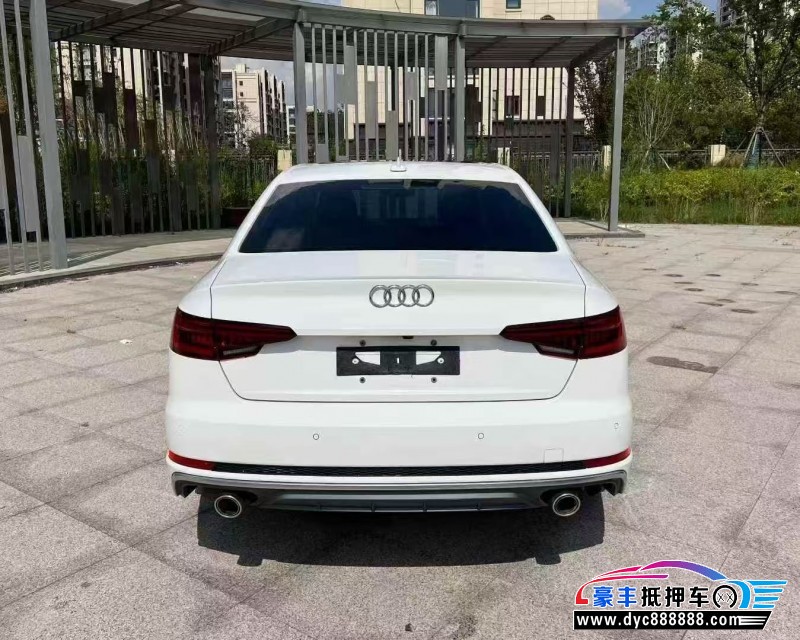 20年奥迪A4L轿车抵押车出售