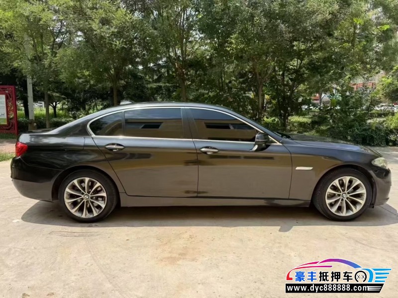 17年宝马5系轿车抵押车出售