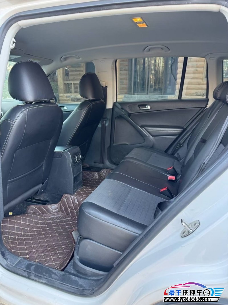 17年大众途观轿车抵押车出售