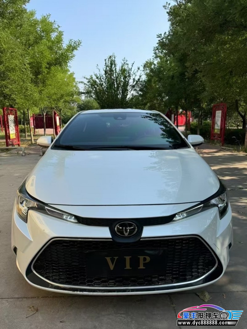 22年丰田雷凌轿车抵押车出售