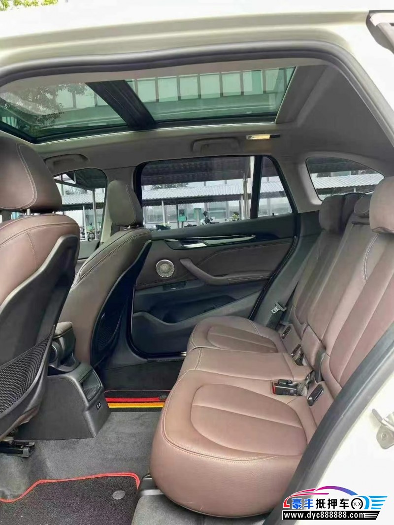 22年宝马X1轿车抵押车出售