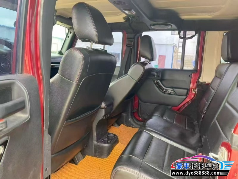 14年Jeep牧马人轿车抵押车出售