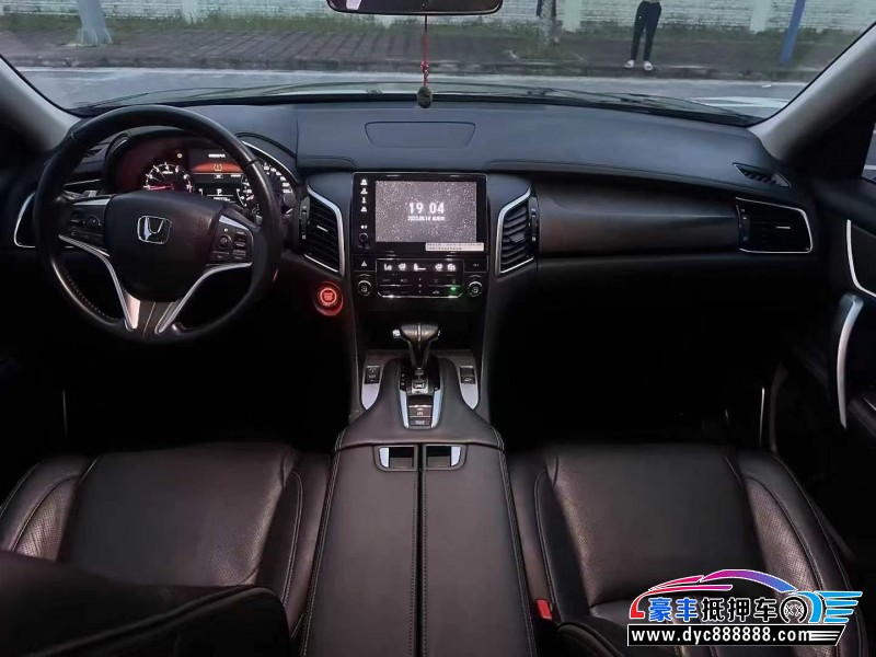 21年本田冠道轿车抵押车出售