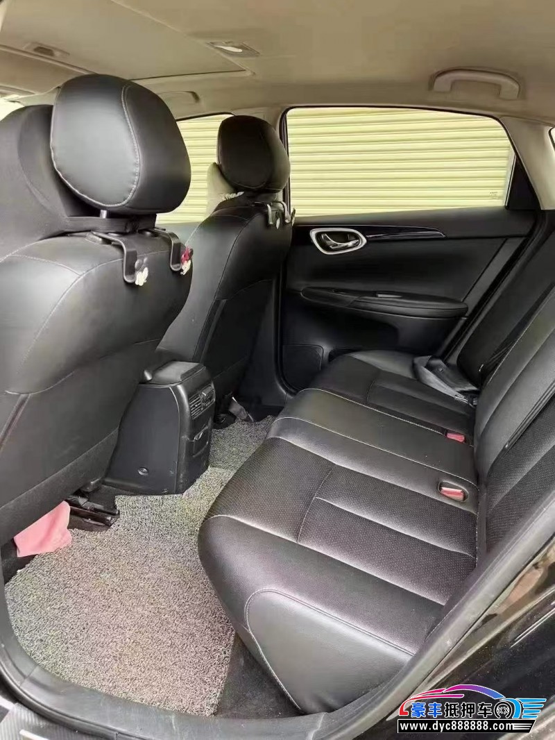 21年日产轩逸轿车抵押车出售