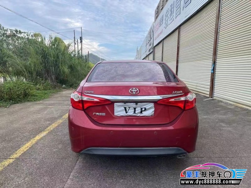 16年丰田雷凌轿车抵押车出售