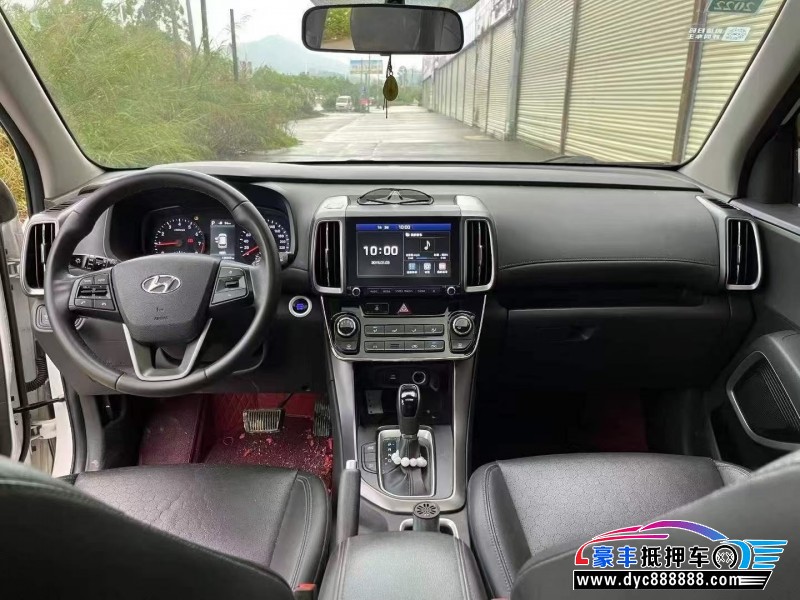 18年现代ix25轿车抵押车出售