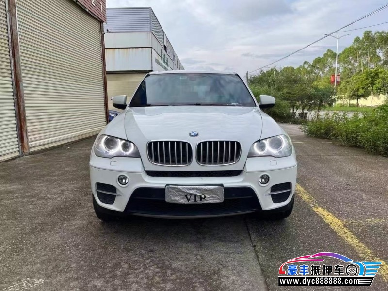 14年宝马X5轿车抵押车出售