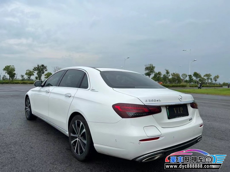 23年奔驰E轿车抵押车出售