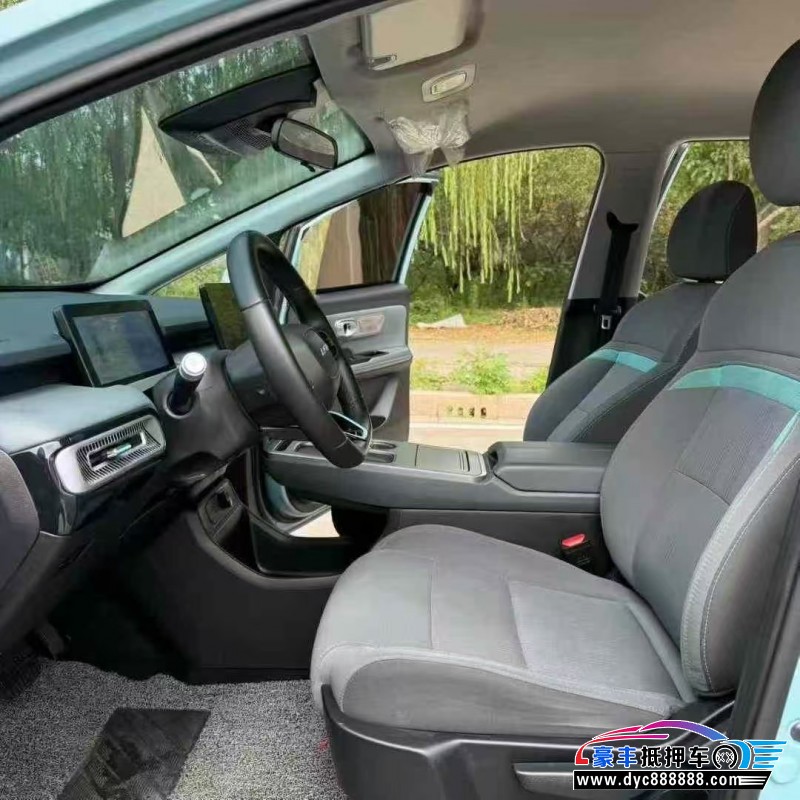 25年埃安Y70轿车抵押车出售