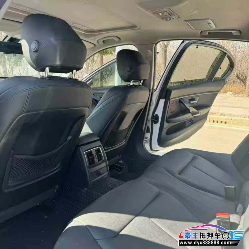 18年宝马3系轿车抵押车出售