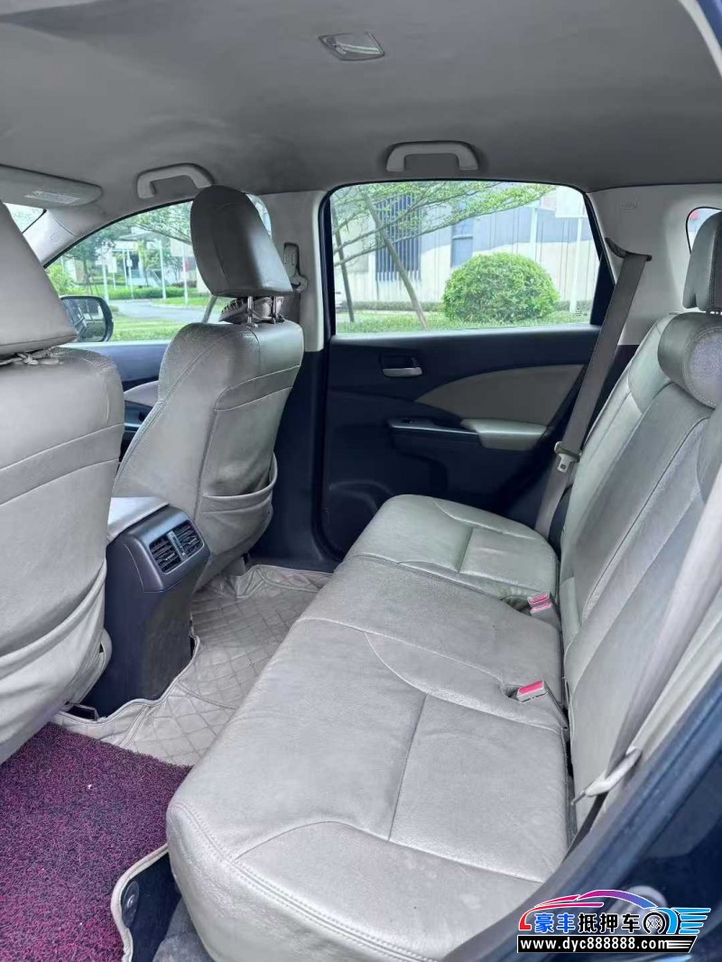 12年本田CR-V轿车抵押车出售