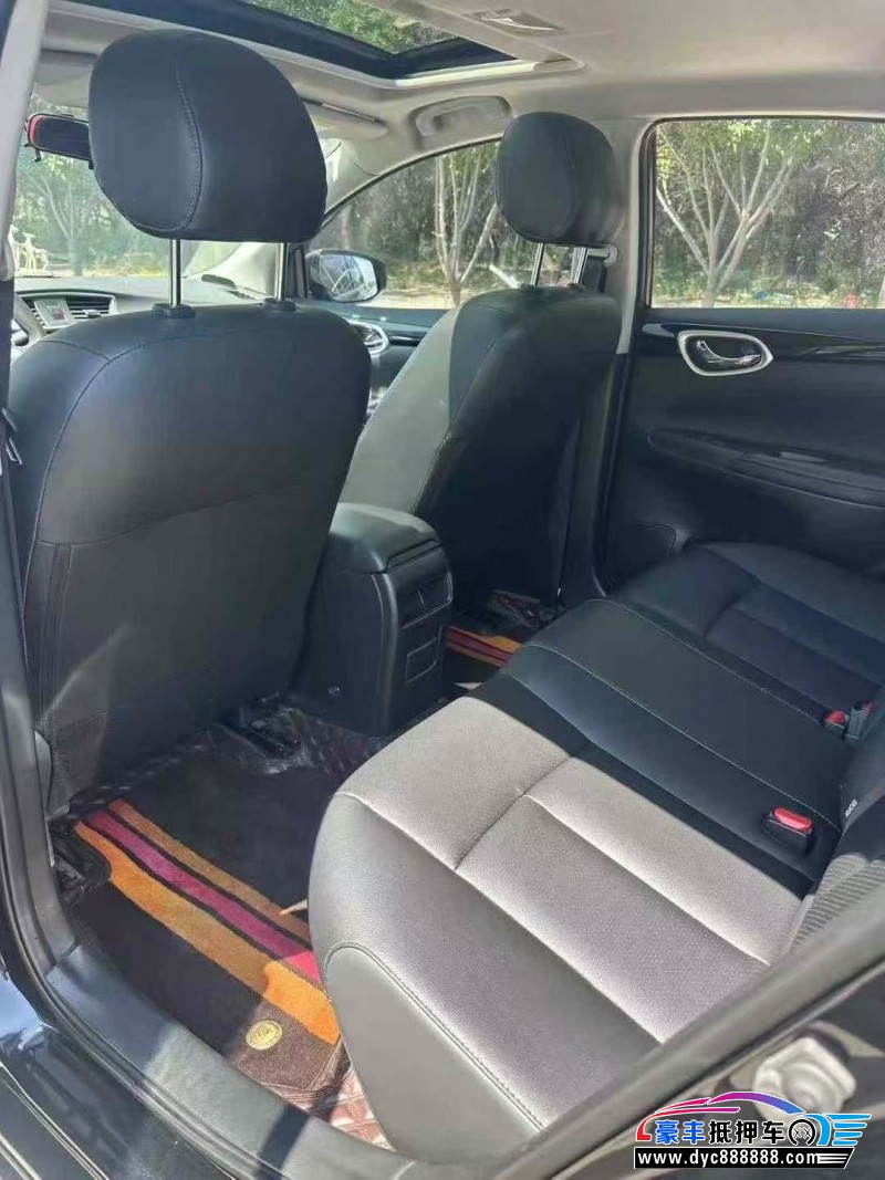 19年日产轩逸轿车抵押车出售