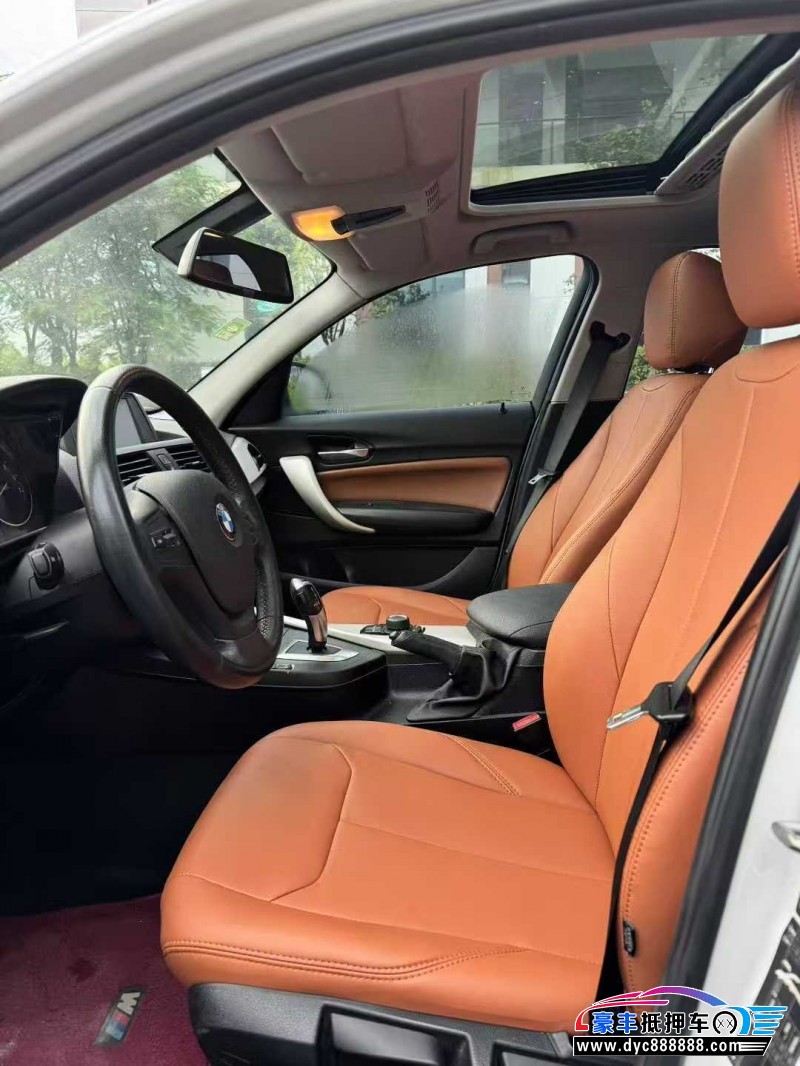 15年宝马1系轿车抵押车出售