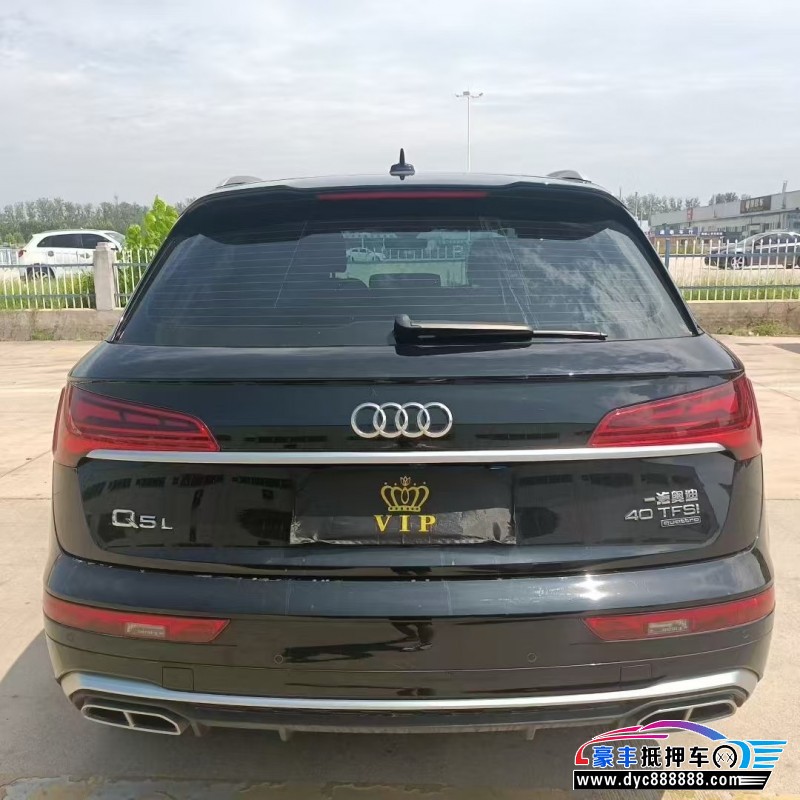 23年奥迪Q5轿车抵押车出售