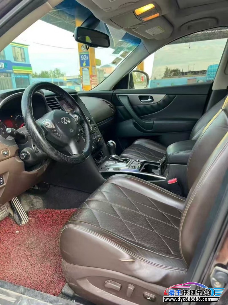 12年英菲尼迪FX35轿车抵押车出售
