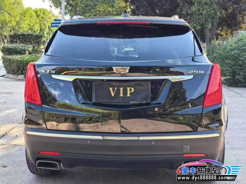 17年凯迪拉克XT5轿车抵押车出售