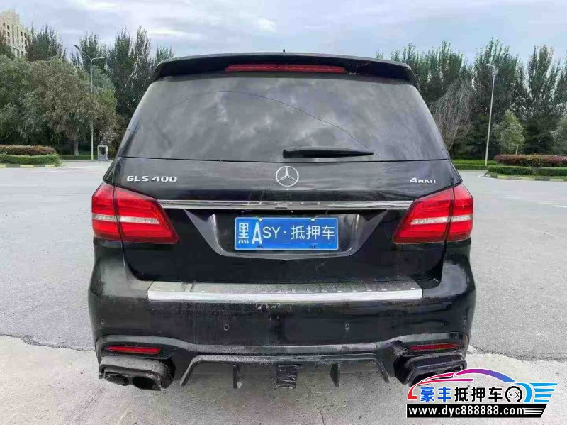 17年奔驰GLS轿车抵押车出售