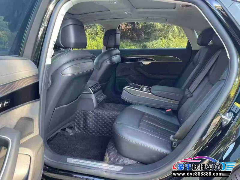 23年奥迪A8轿车抵押车出售