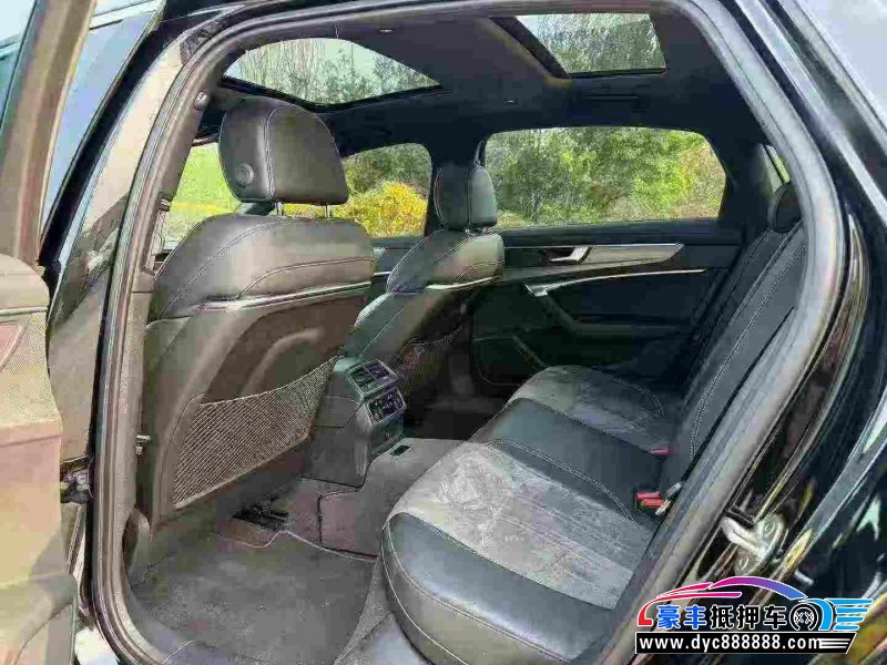 20年奥迪A6L轿车抵押车出售