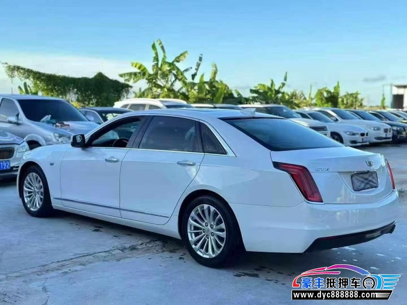 18年凯迪拉克CT6轿车抵押车出售