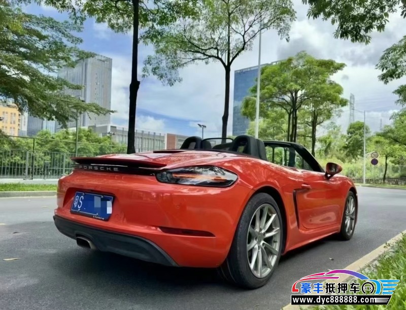 18年保时捷Boxster轿车抵押车出售