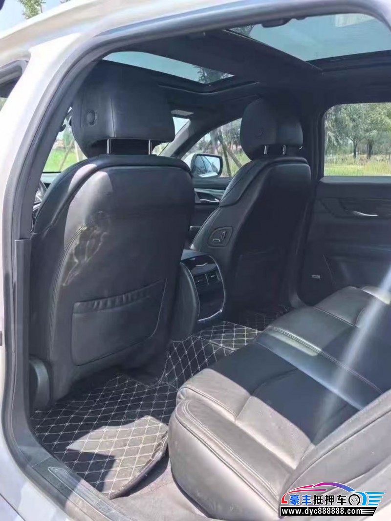 21年凯迪拉克CT6轿车抵押车出售