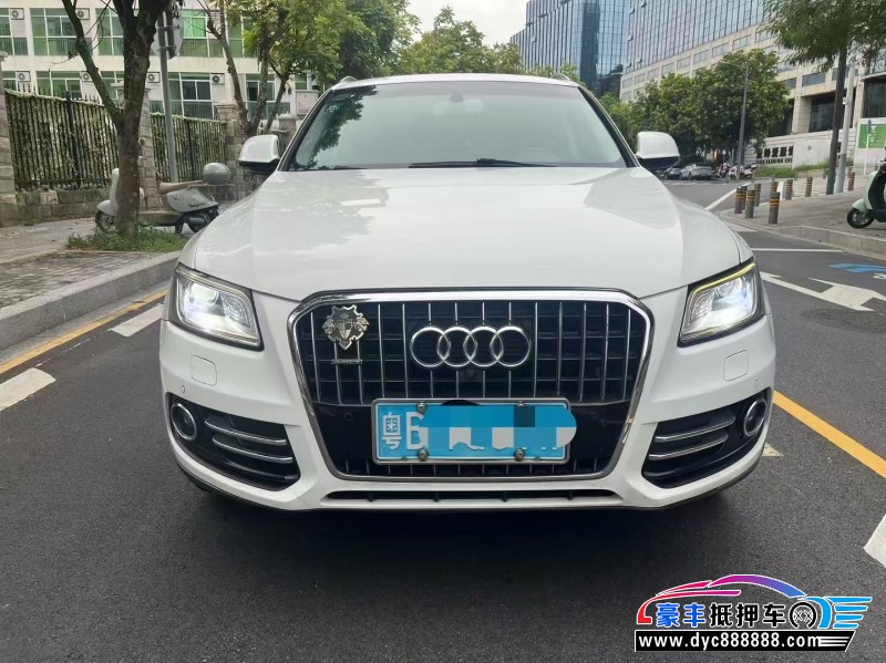 17年奥迪Q5轿车抵押车出售