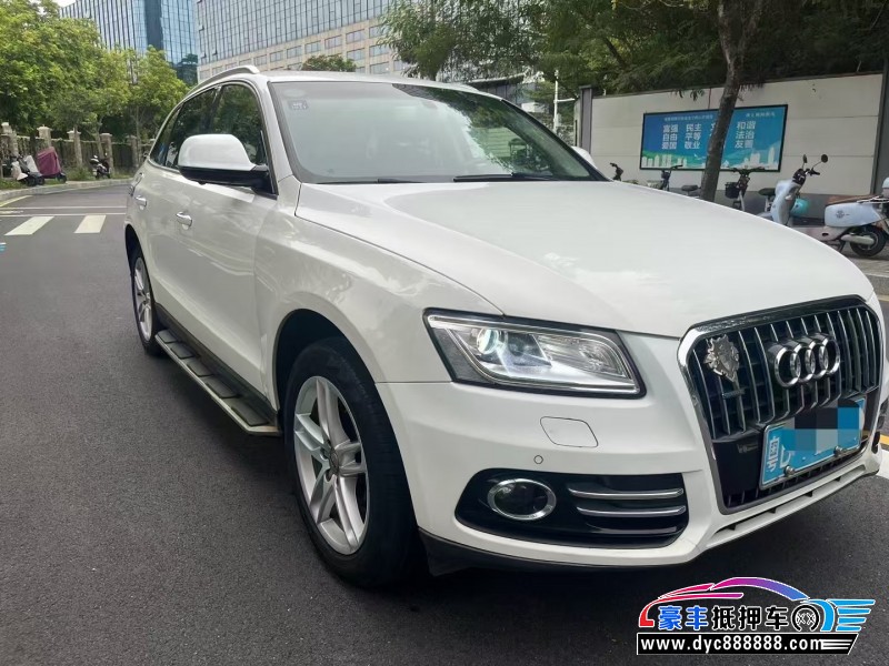 17年奥迪Q5轿车抵押车出售