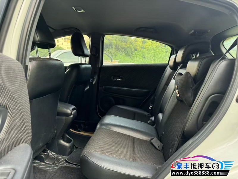 17年本田XRV轿车抵押车出售