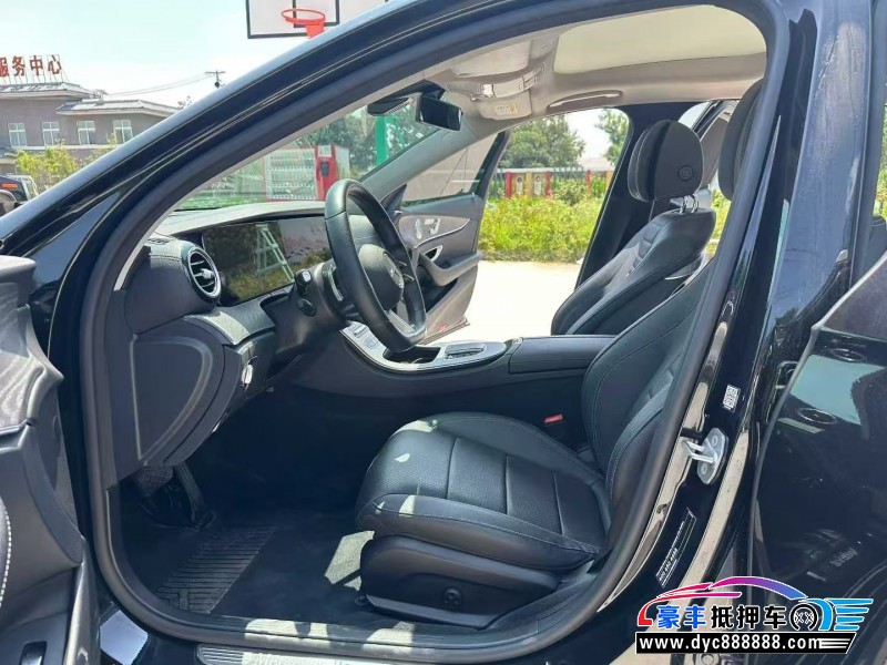 21年奔驰E轿车抵押车出售