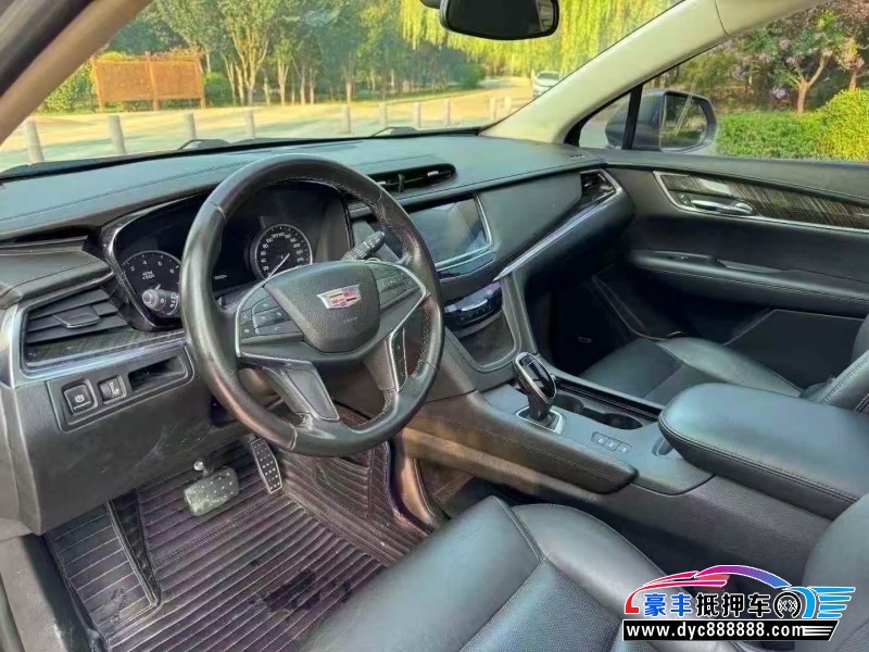 17年凯迪拉克XT5轿车抵押车出售