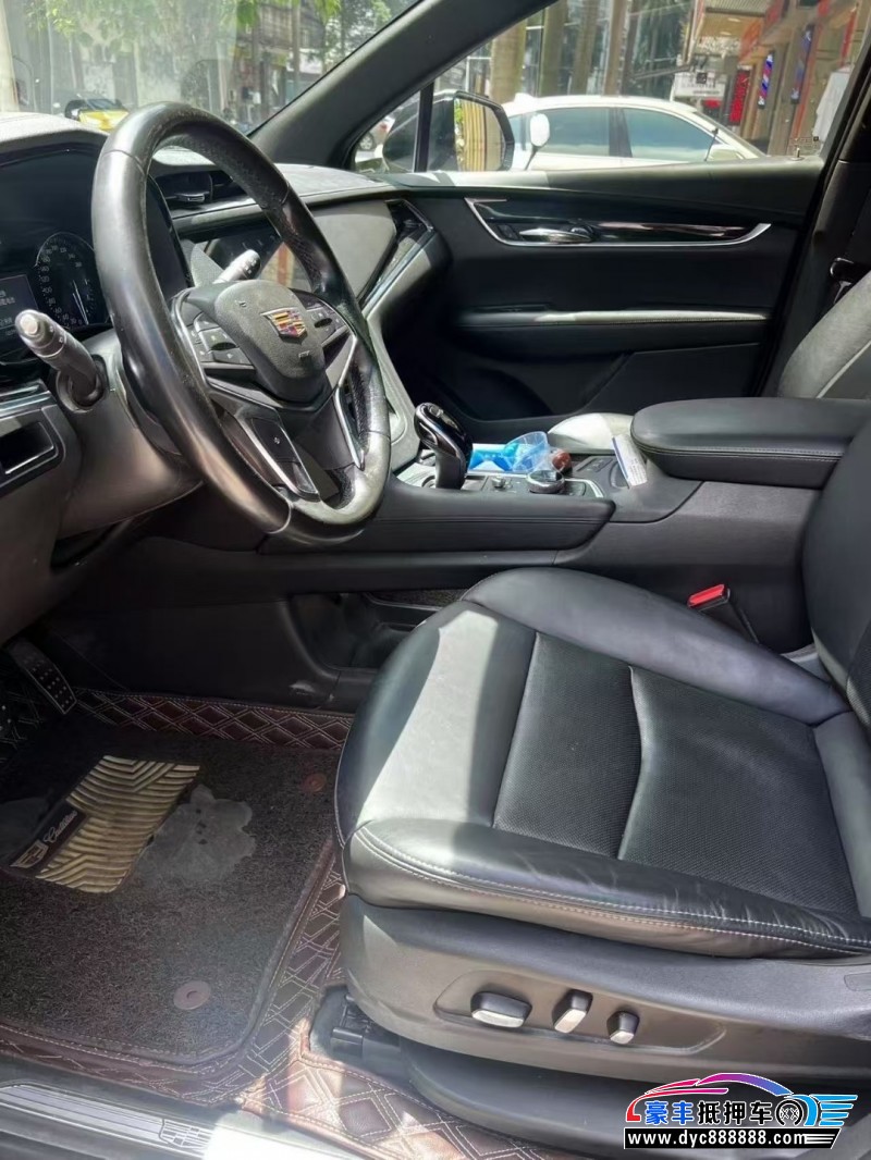 20年凯迪拉克XT5轿车抵押车出售