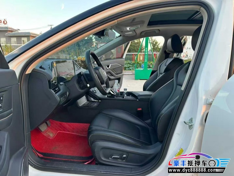 23年奔腾B70轿车抵押车出售