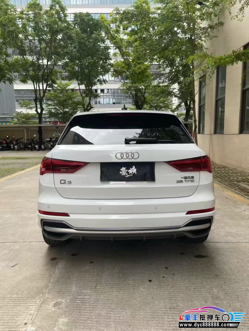 23年奥迪Q3轿车抵押车出售