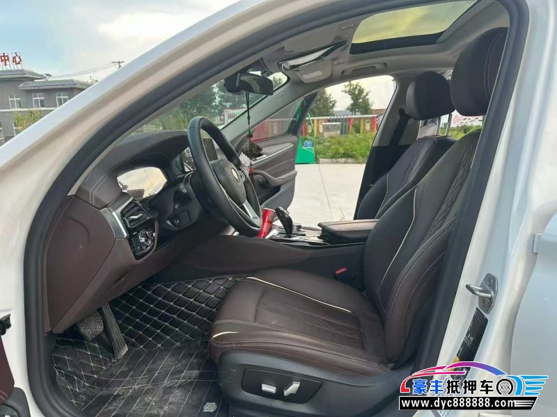 20年宝马5系轿车抵押车出售