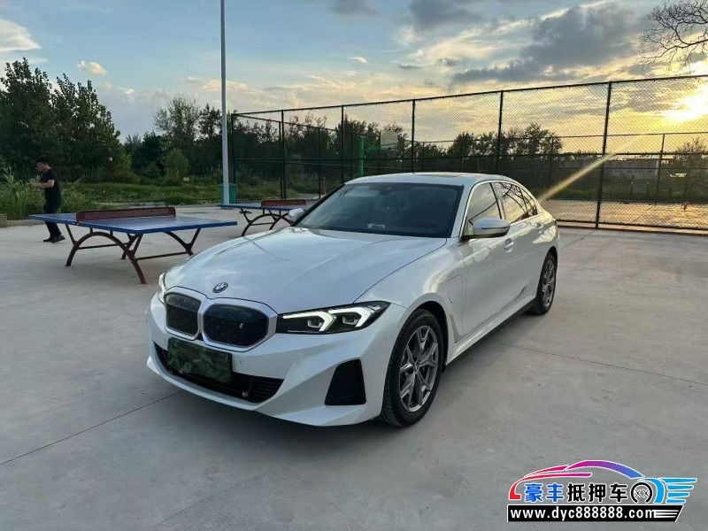 24年宝马i3轿车抵押车出售