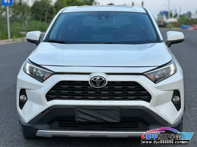 21年丰田RAV4轿车抵押车出售