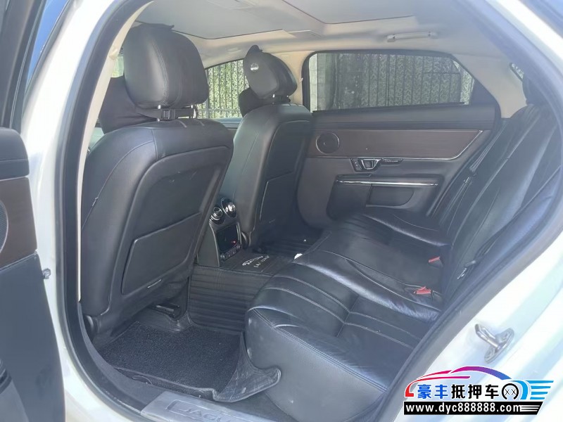 17年捷豹XJL轿车抵押车出售