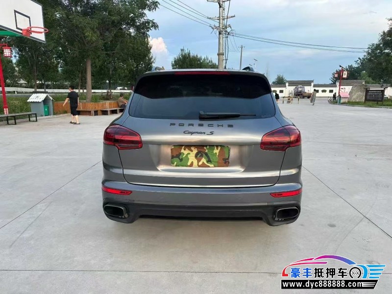 16年保时捷卡宴轿车抵押车出售