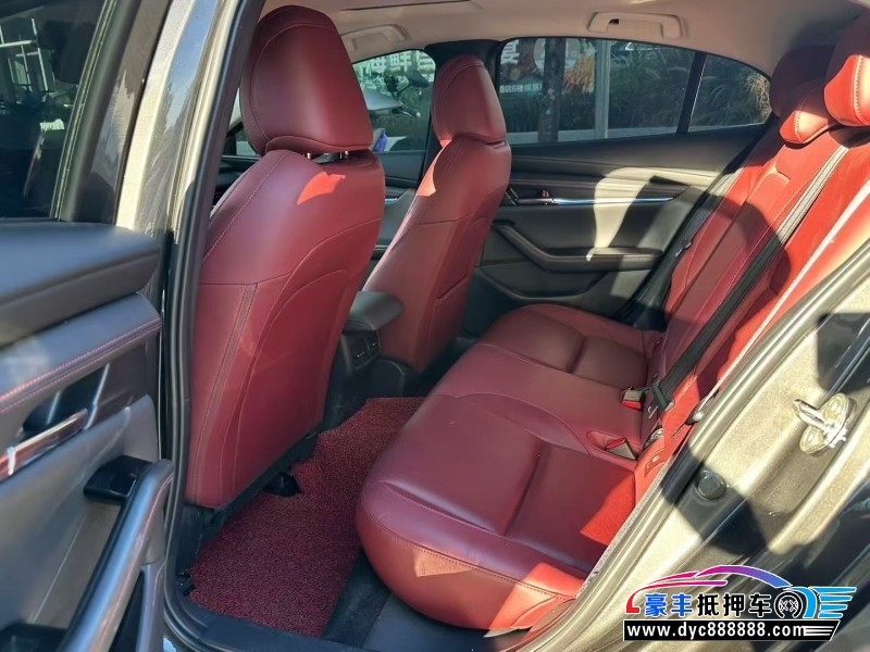 24年马自达昂克赛拉轿车抵押车出售