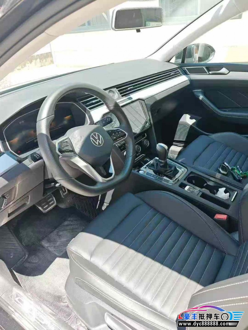 24年大众迈腾轿车抵押车出售