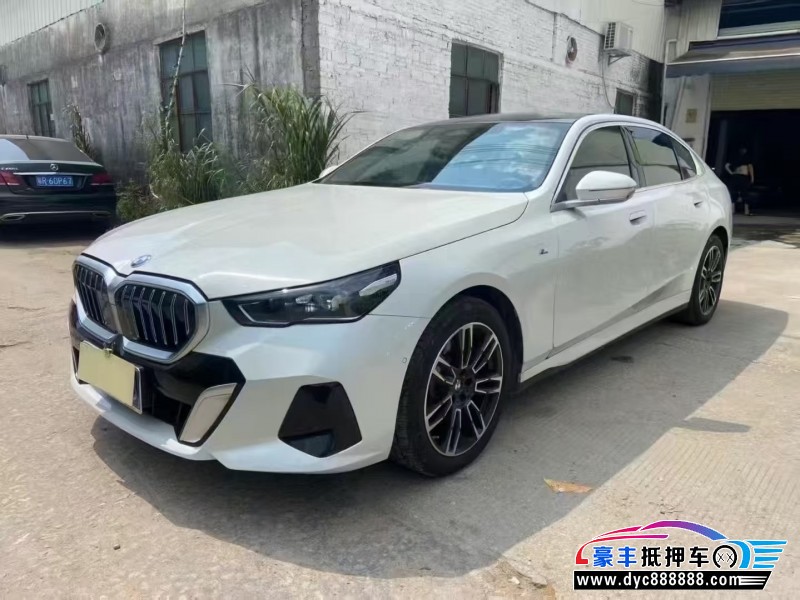 24年宝马5系轿车抵押车出售