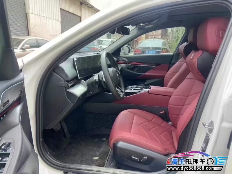 24年宝马5系轿车抵押车出售