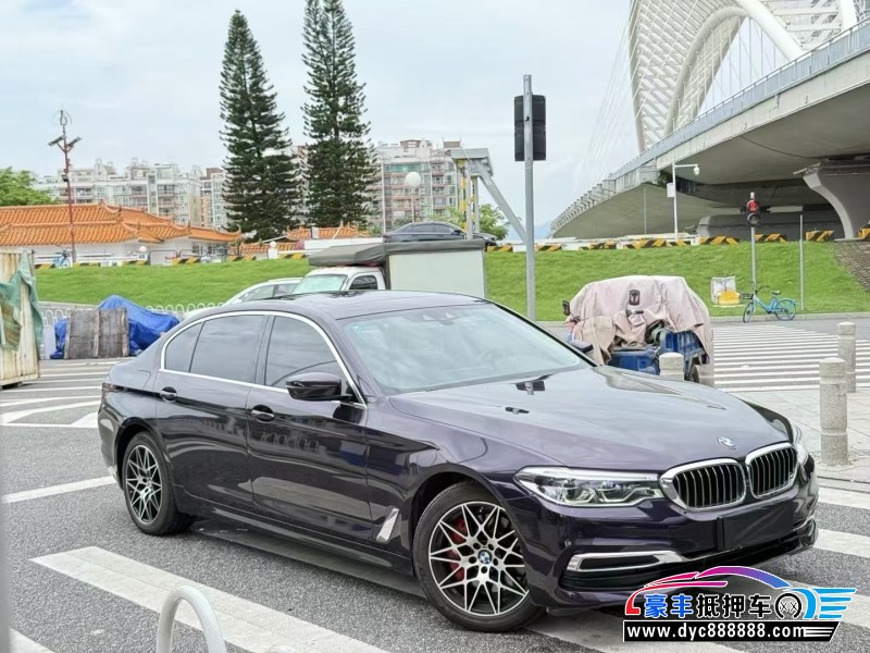 20年宝马5系轿车抵押车出售