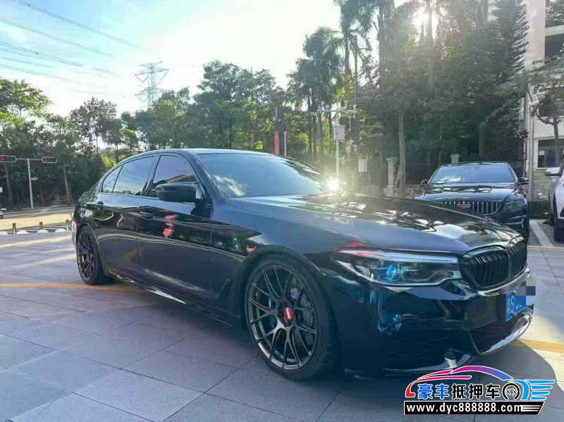 20年宝马5系轿车抵押车出售