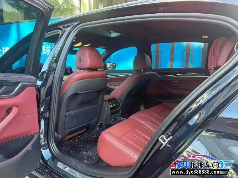 20年宝马5系轿车抵押车出售